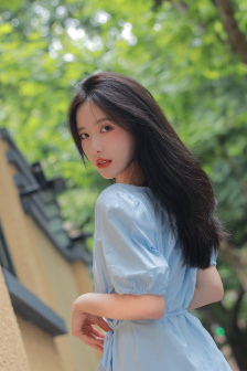 小舞怀孕开襟乳液狂飙